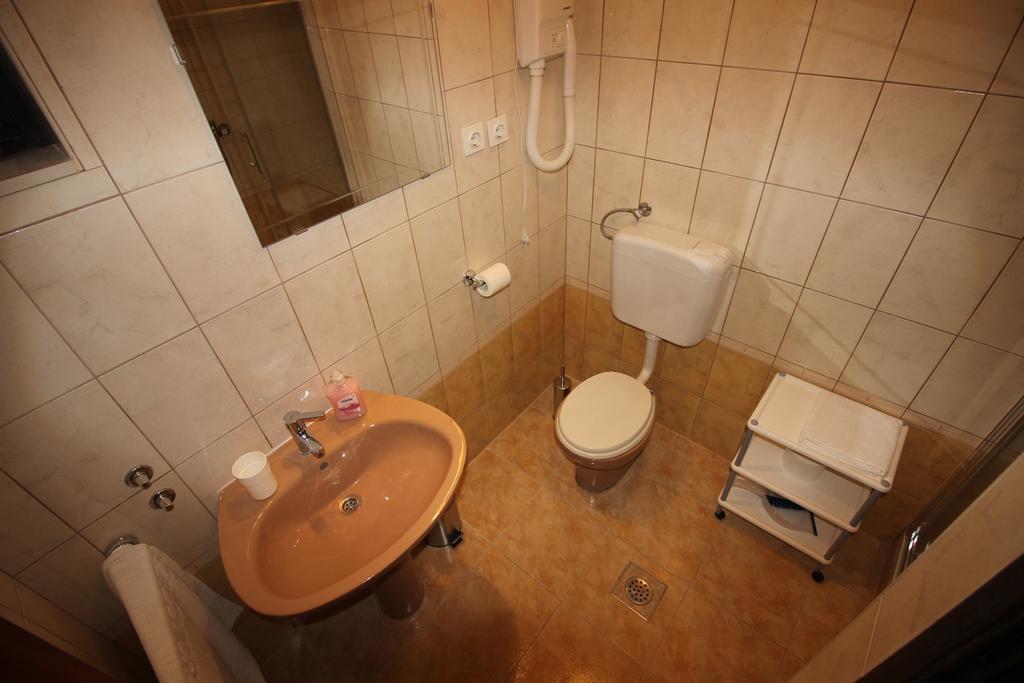 Apartments Nikola Нови-Винодолски Экстерьер фото