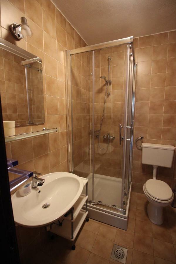 Apartments Nikola Нови-Винодолски Экстерьер фото