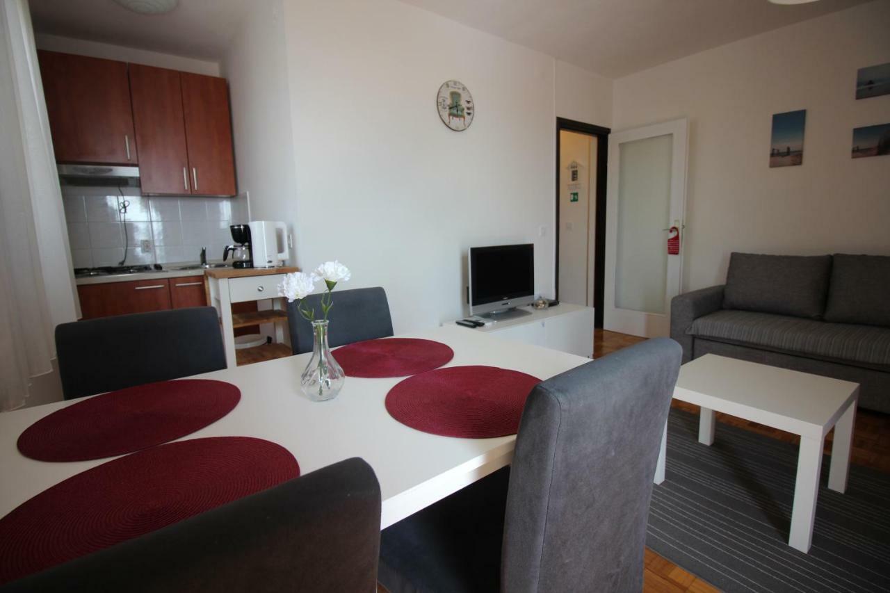 Apartments Nikola Нови-Винодолски Экстерьер фото